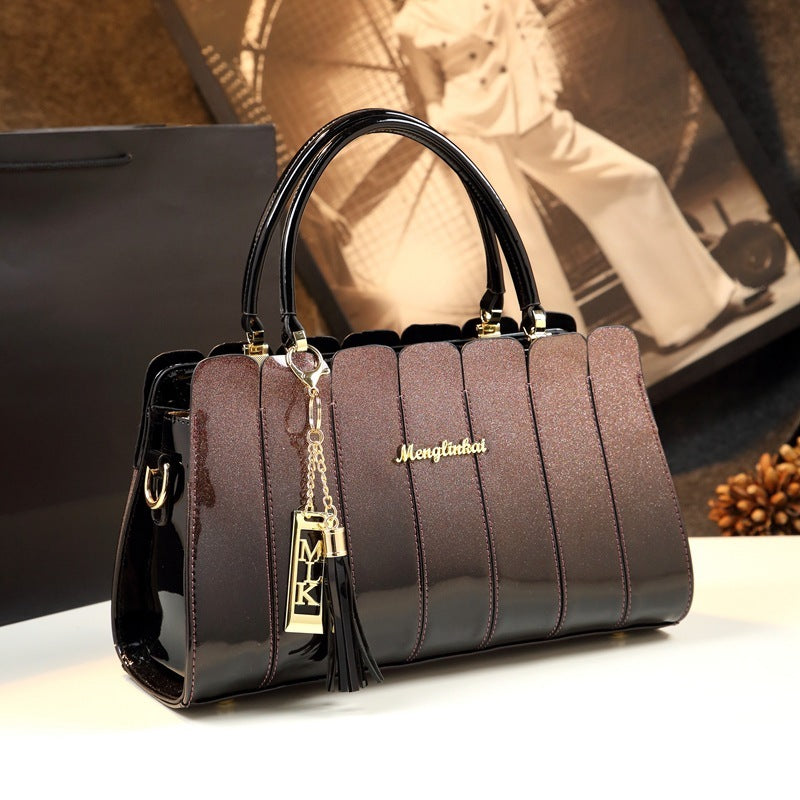 All-match gloss handbag